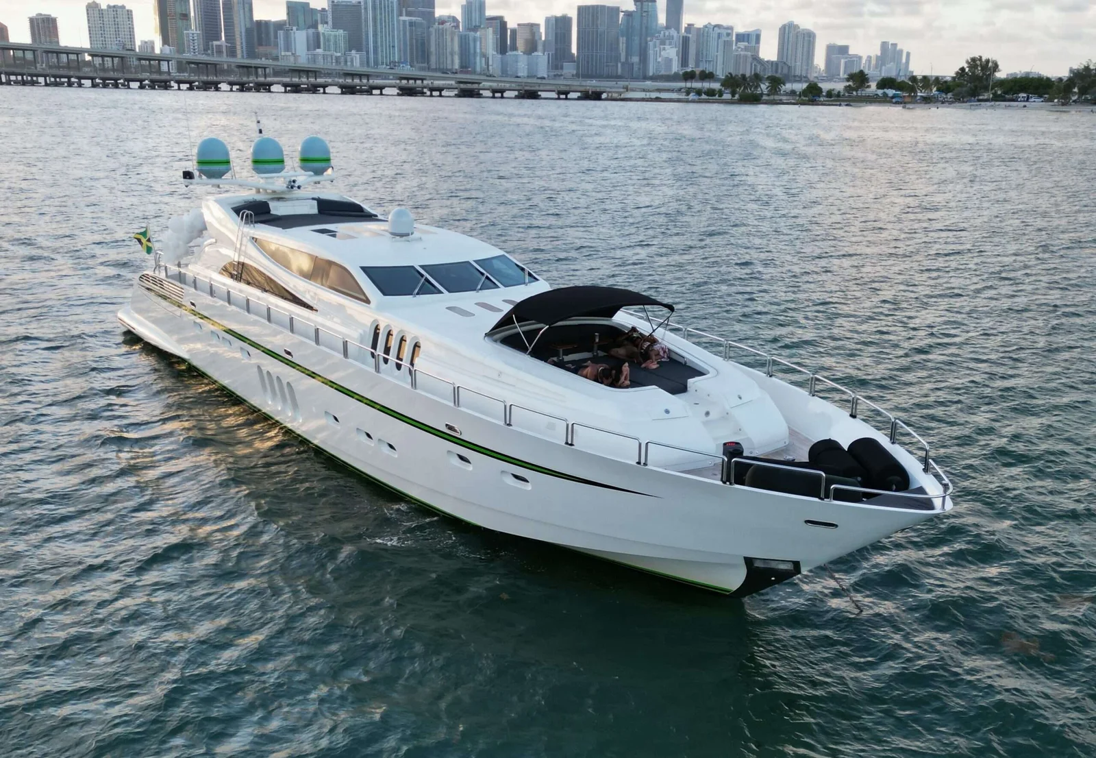 Yate Premium con Capitán